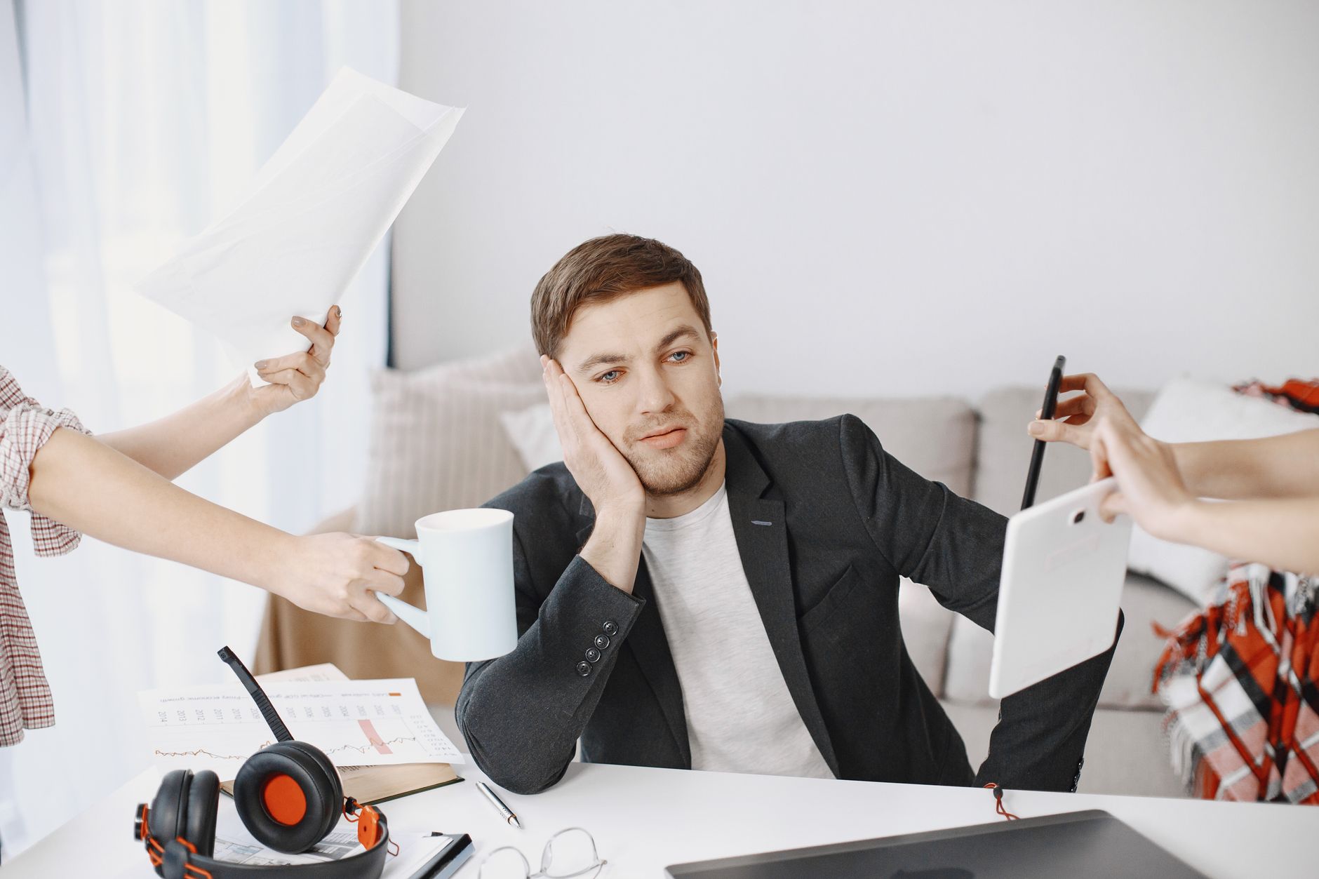 Creative Fatigue Là Gì? Dấu Hiệu Nhận Biết - Creative Fatigue Tránh Như Thế Nào? Bí Quyết Duy Trì Sức Sáng Tạo Cho Team 