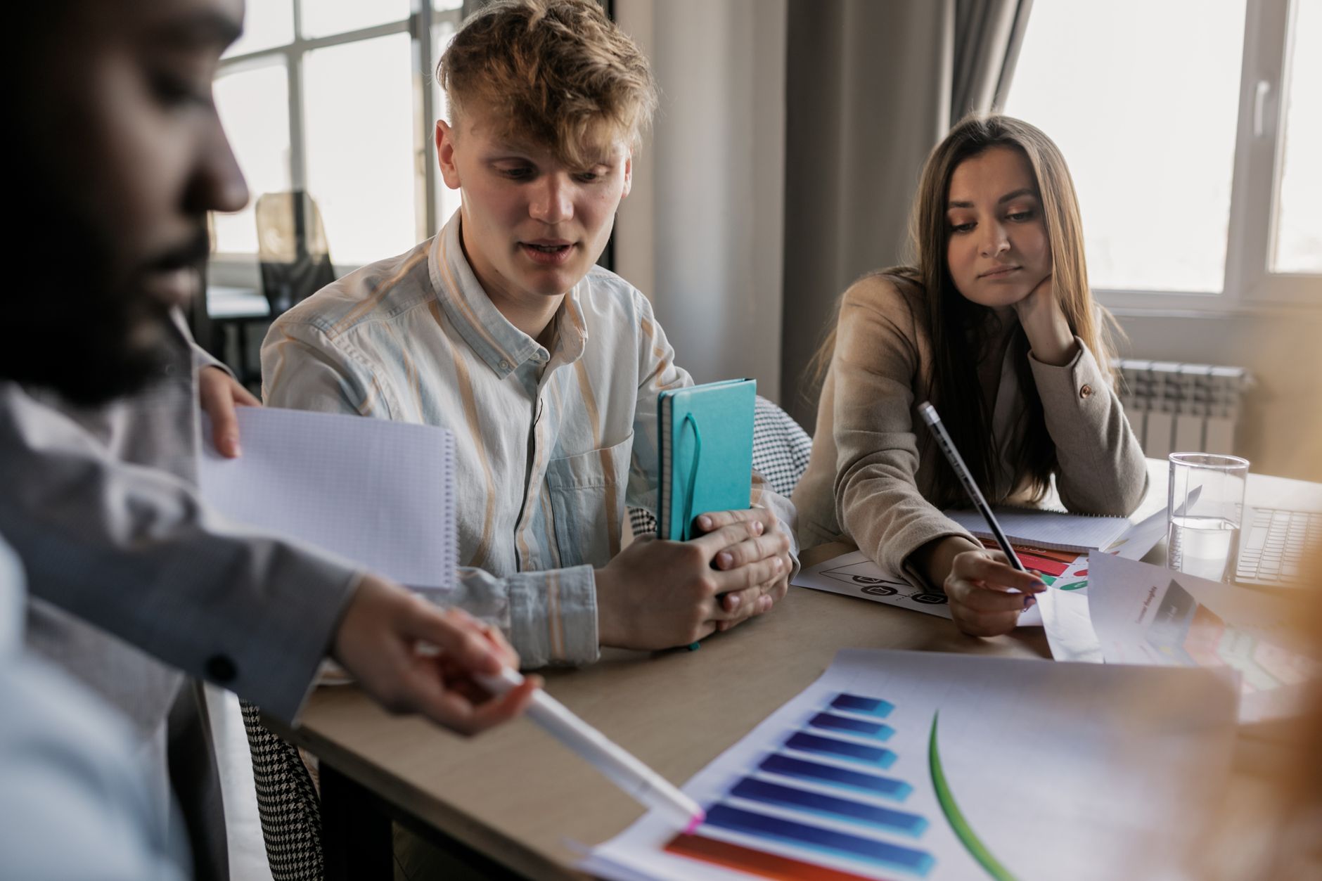 D2C là gì? Vì sao nó là tương lai của Ecommerce 2026? - D2C Marketing Strategy: Cách Làm Đúng Từ Đầu Để Thống Trị Ecomme