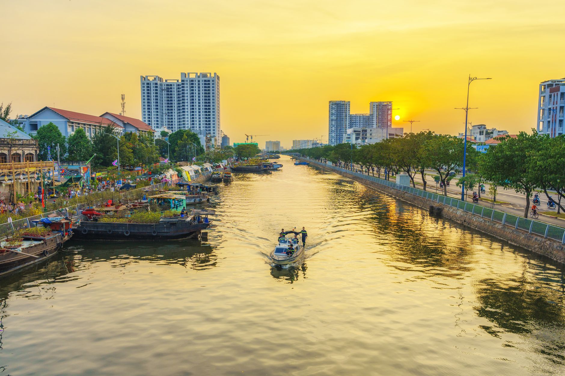 1. Hiểu Đúng Về Kênh Digital Marketing Phù Hợp Để Tăng Nhận Biết Thương Hiệu - Kênh Digital Marketing Phù Hợp Để Tăng Nh