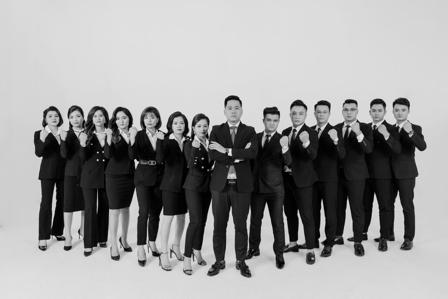 1. Multi Level Marketing Là Gì? Định Nghĩa Cốt Lõi - Multi Level Marketing Là Gì? Sự Thật Về Mô Hình Kinh Doanh Đa Cấp T