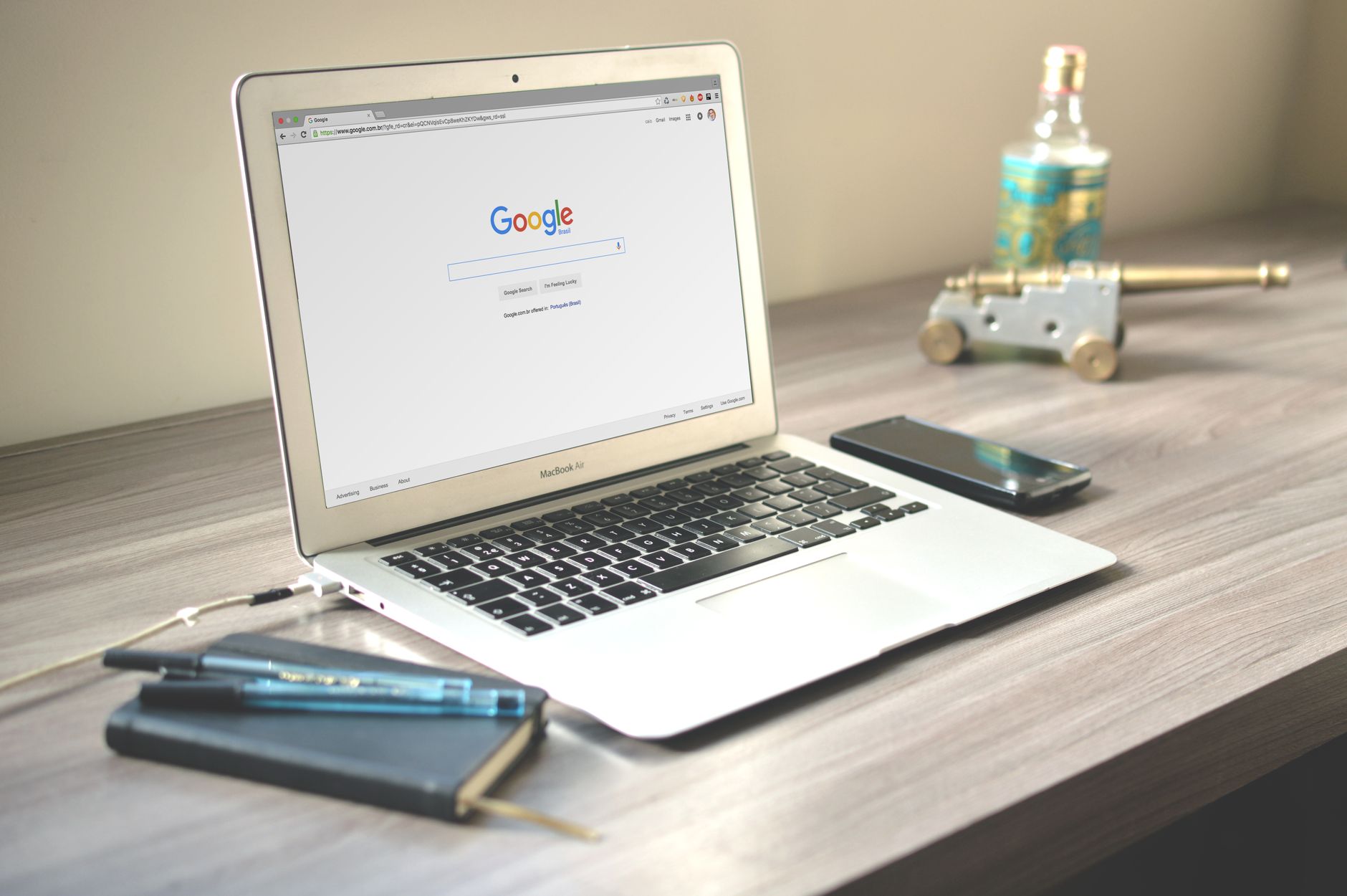 Thuật SEO Web là gì? Tại sao nó quan trọng? - Thu Thuật SEO Web: Bí Kíp Tối Ưu Website Lên Top Google (2025)
